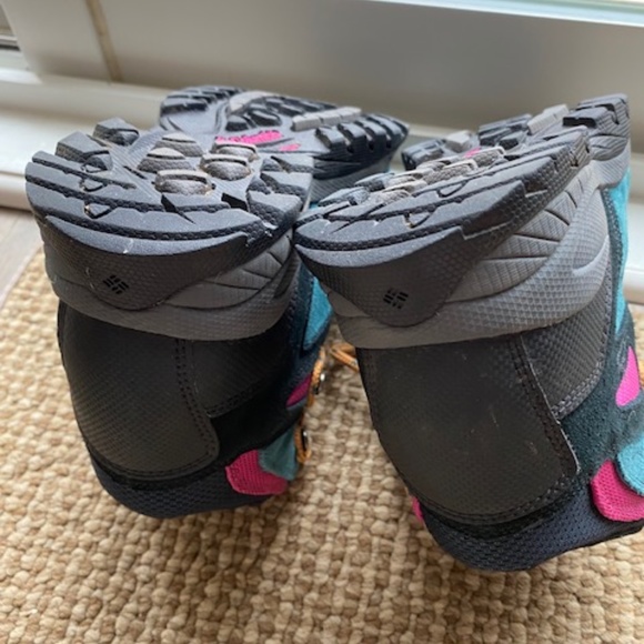 Columbia Newton Ridge Plus US 6 Waterproof Amped hiking shoes teal green - Picture 13 of 16